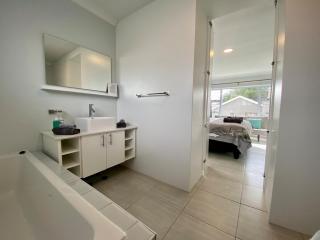 In Harmony - Pet Friendly Modern Beach House - Jeffreys Bay - 5