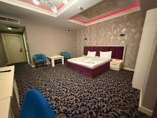 Premier Mont inn Hotel - Baku - 3