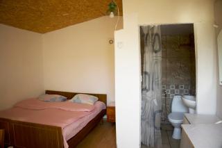 Thirsty Fountain Studio - free pick up and drop off - 2