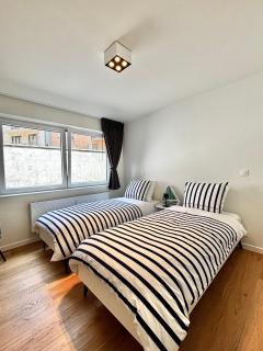 Beautiful apartment with parking close to the sea & city center - Ostend - 8