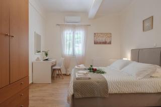 Piniata Guest House - Kanálion - 5