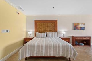 Golf Course View - Garden Studio condo - DR02 - Palm-Eagle Beach - 1