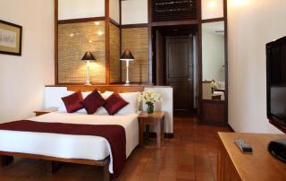 The Blue Water - Geoffrey Bawa Heritage Resort Hotel - Wadduwa - 8