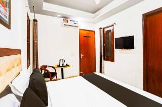 Super Hotel O Sector 110 Noida - Noida - 3