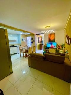 Apartamento de 2 quartos na beira mar com todos os quartos com vista mar - 0