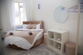 Seaside Rentals Bournemouth - Large 2BR, upto 8ppl and dog, beach 8min walk - Bournemouth - 9