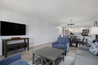 Beach Villa 2325- Captiva Two Bedroom Premier Beachfront Residence - 4