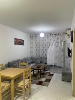 Bardhi Holiday Apartament - Durrës - 2