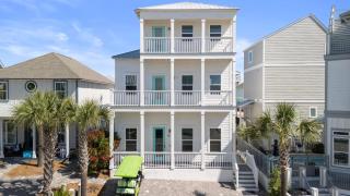 Mins to Beach Access Pet-Friendly Golf Cart 30A White Sands by AvantStay - Santa Rosa Beach - 0