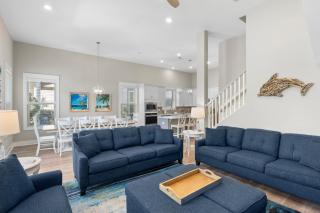 Mins to Beach Access Pet-Friendly Golf Cart 30A White Sands by AvantStay - Santa Rosa Beach - 3