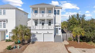 Pool Firepit Near Miramar Beach Access Blue Surf Lane by AvantStay - Destin - 6