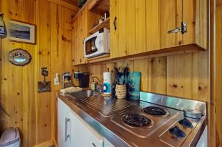 Cozy Cabin - Naples - 4
