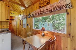 Cozy Cabin - Naples - 3