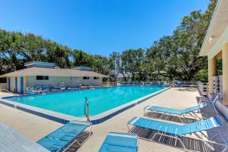 Sea Wood Coastal Hide Away - Edgewater - 4