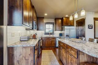 Tamarack Townhouse - Donnelly - 4