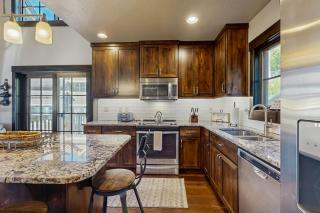 Tamarack Townhouse - Donnelly - 2