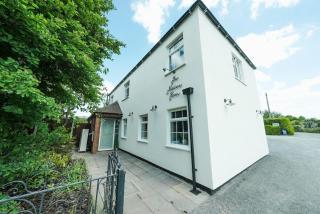 The Machine House - Hot Tub - Outdoor Bar - Ashby de la Zouch - 0