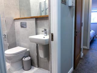 Modern 3 Bedroom Townhouse close to City & Salthill - Galway - 8