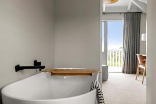 The Ranch - Surfdale - 1