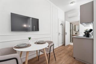 Studio Bella - Welkeys - Cannes - 9