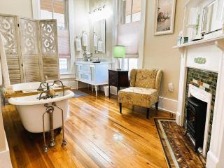 Alpine Bed and Breakfast - 1