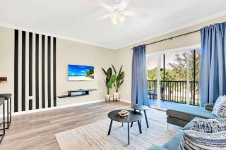 2BR Condo - Pool Hot Tub & Games - Near Disney - Orlando - 7