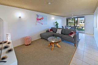 Fabulous Canal-front Apartment - Mooloolaba - 1