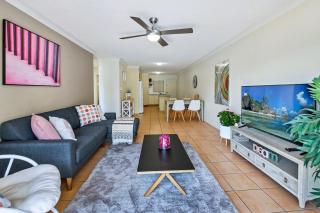 Waterfront - Walk to the Beach - Mooloolaba - 4