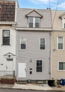 Pittsburgh Retreat ! Close to Acrisure and PNC Park! - Pittsburgh - 9