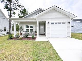 Close 2 Beach & Base|fire pit|game room|grill - Holly Ridge - 9