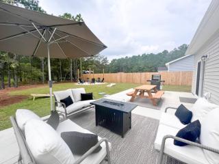 Close 2 Beach & Base|fire pit|game room|grill - Holly Ridge - 5
