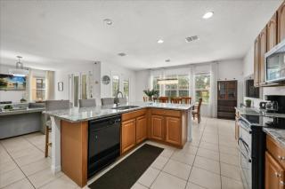 6 Bedrooms 55 Bathrooms Bella Vida 450Lf - 1