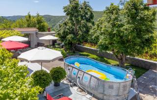 2 Bedroom Stunning Home In Drivenik - Drivenik - 3