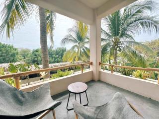 Casa Leah Puerto Escondido - Seaside Oasis in Zicatela - Steps from Beach - Steps To Zicatela & La Punta - 2 Outdoor Pools - 4 - Puerto Escondido - 3