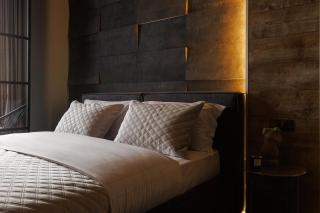 Designer Loft - 2-Bedroom - 1