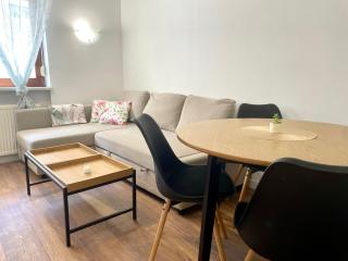 Courtyard Flats Studio URBAN STAY - Zagreb - 5