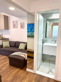 Courtyard Flats Apartment URBAN STAY - Zagreb - 4