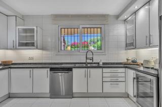 Villa in great location - Marbella - 9