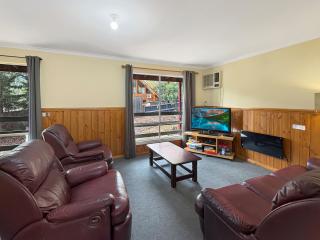 Rosella Views - 7