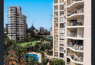 2 bedroom apartment Surfers Paradise Riverfront - Gold Coast - 6