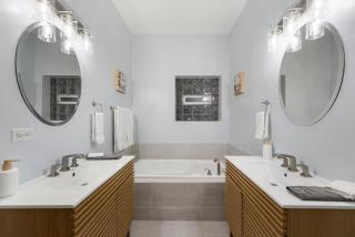 Modern IMD Condo - Workspace - Free Parking - 7