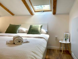 Courtyard En Suite URBAN STAY - Zagreb - 0