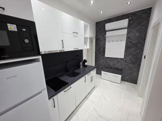 Maric Apartments Njivice Herceg Novi - 1