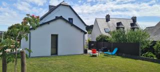 Maison entièrement rénovée, jardin & terrasse à 5min des plages - 2