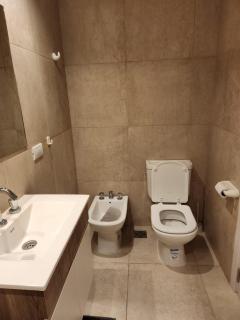 DPTO FRENTE Al MAR EN QUEQUEN CON PISCINA CLIMARIZADA CUBIERTA - 4