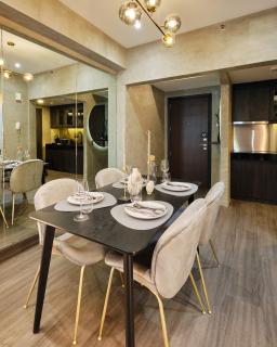 Luxury Condo in the heart of BGC - Manila - 5