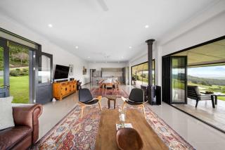 Panorama Farm - 3BD Hinterland Hideaway - Bald Knob - 1
