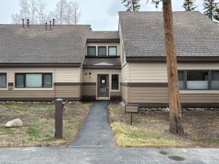 Quicksilver 1609 Premier 2-bedroom, ground floor condo - 0