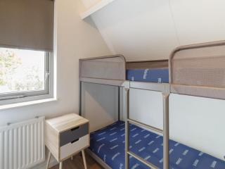 Holiday home Bubbles, Bounce and Relax - Wemeldinge - 5