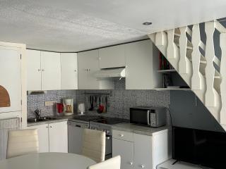 Pavillon lumineux climatisé à 800m de la plage avec loggia et terrasse - 5 couchages - FR-1-732-16 - 1